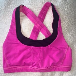 Lululemon sports bra